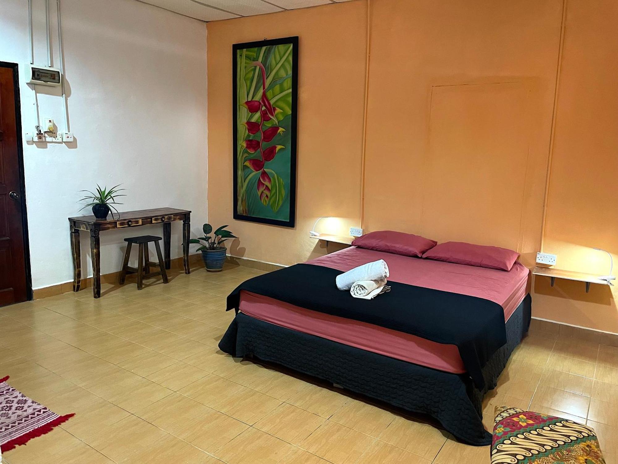 Home Sol Guesthouse Pantai Cenang  Esterno foto