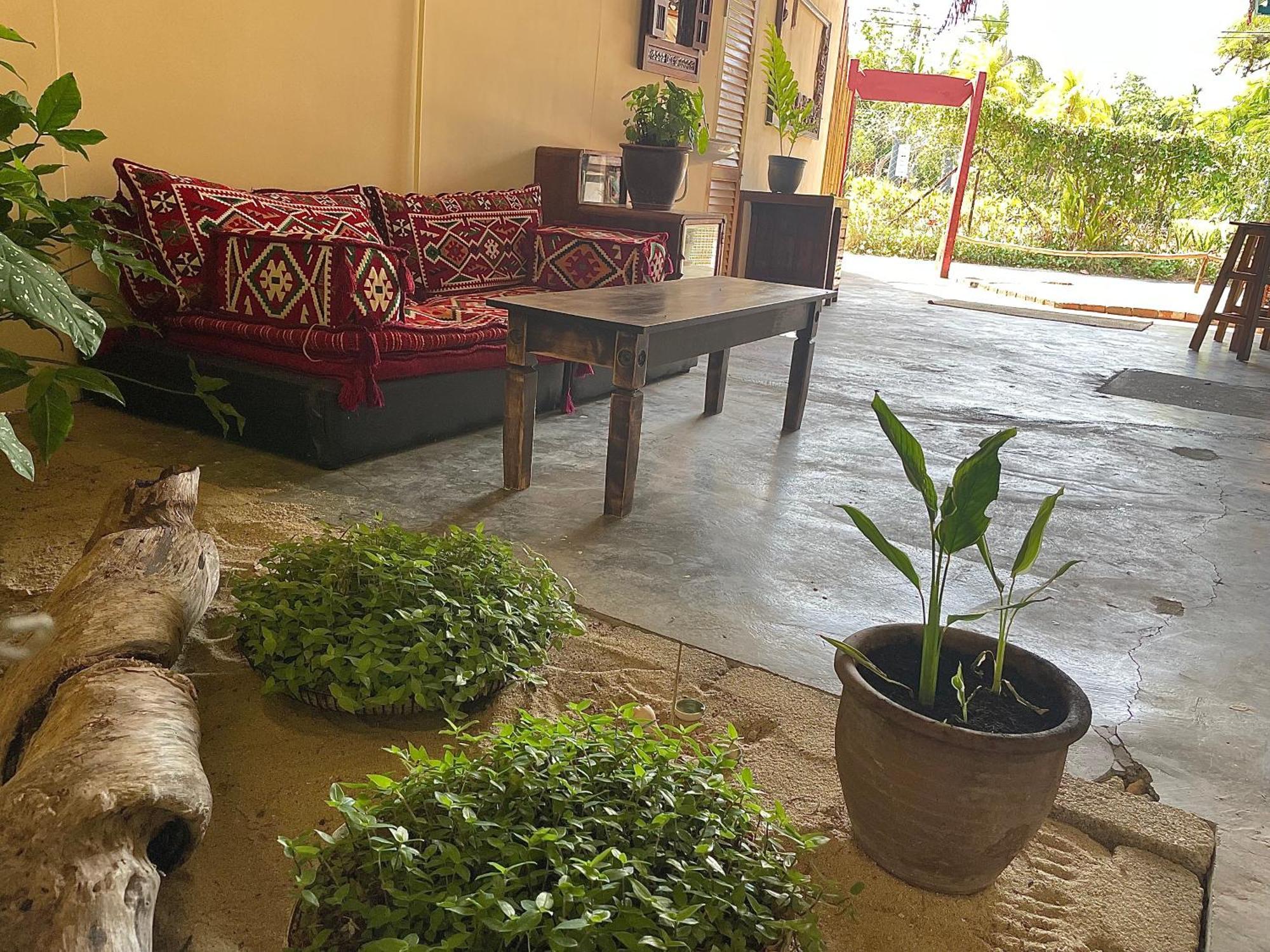 Home Sol Guesthouse Pantai Cenang  Esterno foto