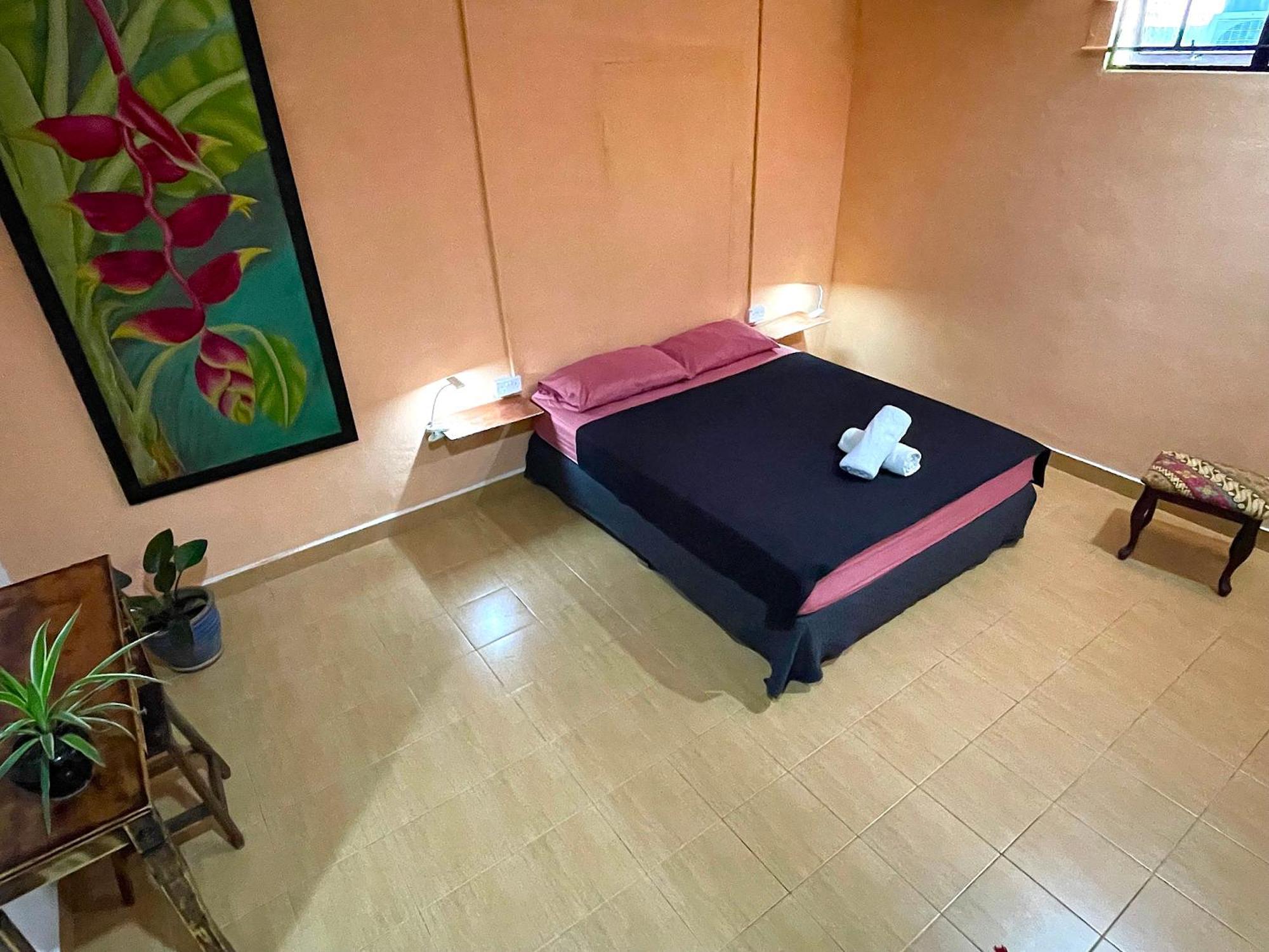 Home Sol Guesthouse Pantai Cenang  Esterno foto