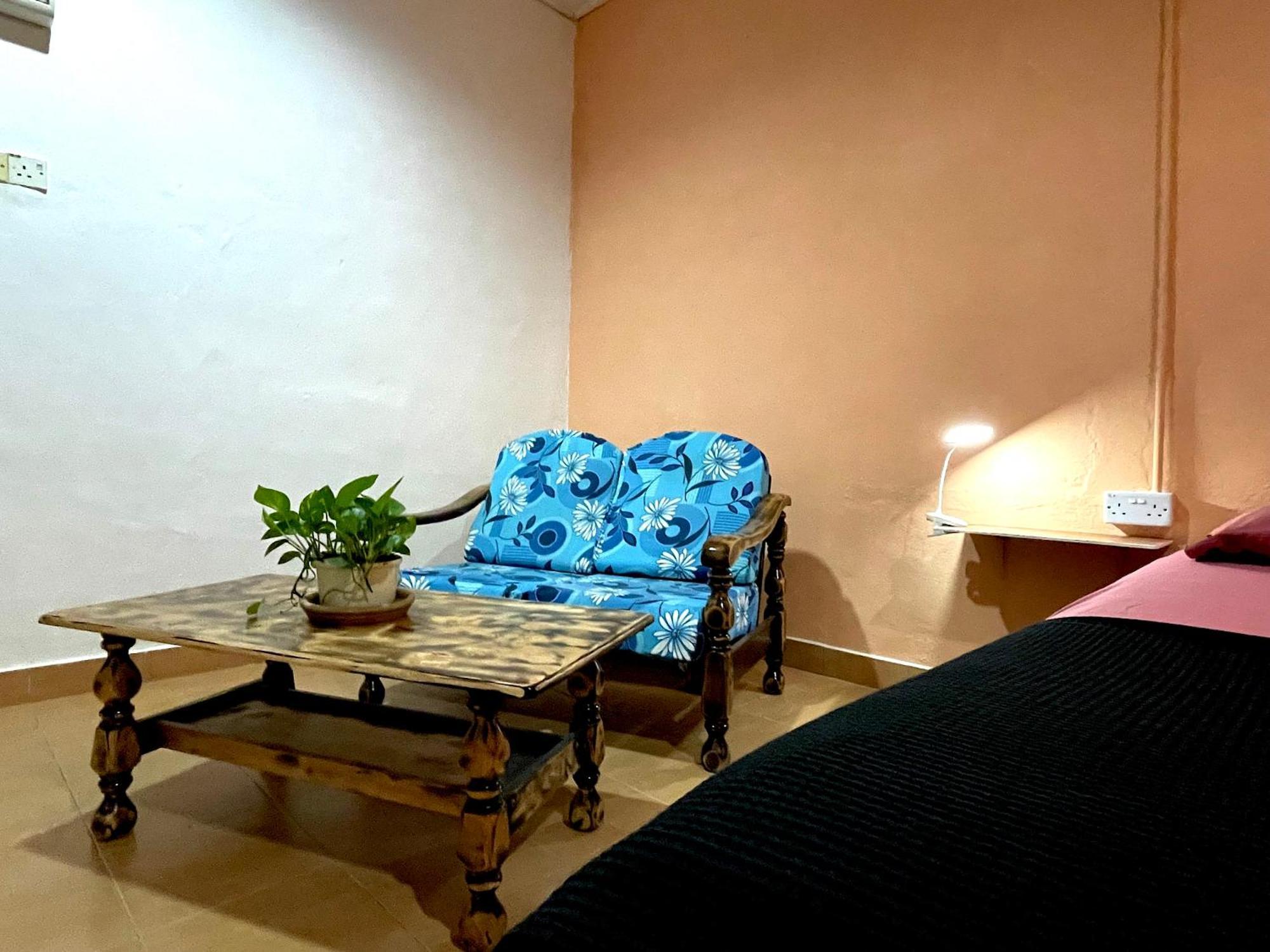 Home Sol Guesthouse Pantai Cenang  Esterno foto